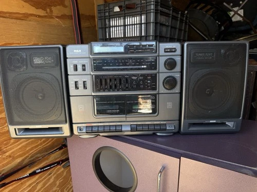 RCA AM/FM Cassette Tape Recorder & CD Player RP-7950A Boombox Detach Speakers
