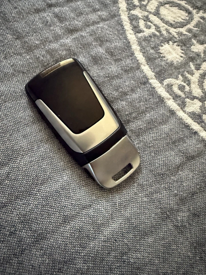 2017-2022 AUDI A5 QUATTRO 4M SMART KEYLESS ENTRY REMOTE KEY FOB TRANSMITTER OEM - Image 2 of 3