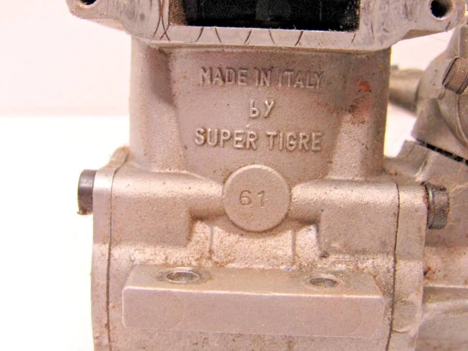 Двигатель SUPER TIGER 61 R/C с глушителем и 2 карбонаторами #P17 - Изображение 4 из 4