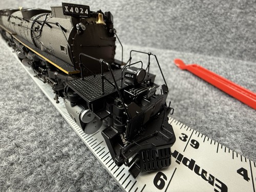 Broadway HO UP Big Boy 4024 1944 Detail DCC/Sound/Smoke 7060 (NEEDS REPAIR) - Picture 5 of 22