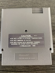 Iron Sword: Wizards and Warriors II 2 (Nintendo NES) solo cartuccia. Testato.