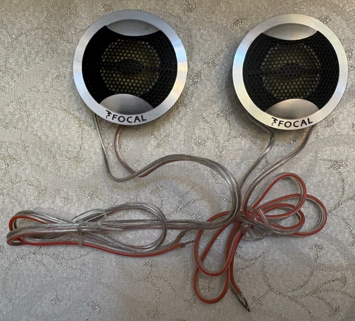 KRK V4S4 ペア＋ISO-PUCK mini付｜ツイーター凹みあり｜現状品 FOCAL ELITE TK741 TN53K K2 POWER COMPONENT INVERTED DOME TWEETERS