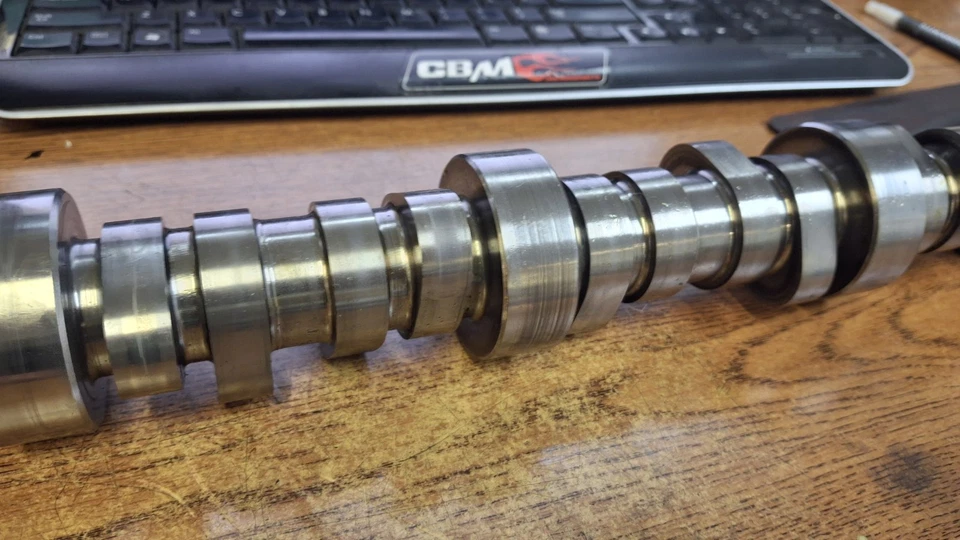 Chevy Corvette C6 Z06 LS7 2006-2013 7,0 L árbol de levas OEM GM 12571251 Foto 3 de 4