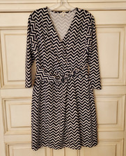 Talbot's Navy  White 3/4 sleeve Geometric Zig-Zag False-Wrap Dress Size MP