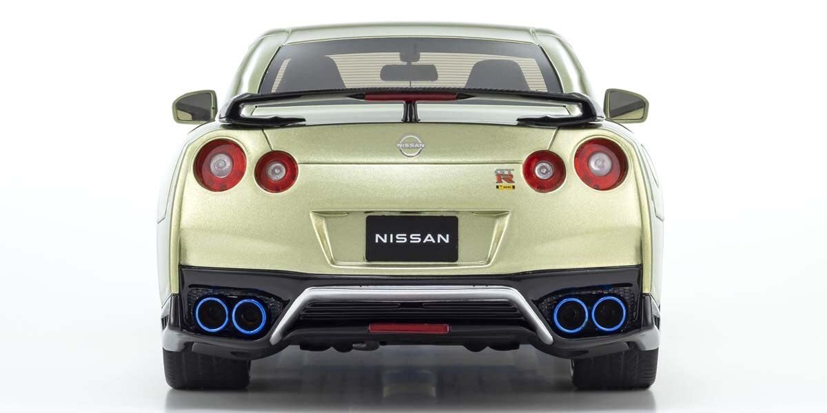 samurai 1/18 Nissan GT-R Premium Edition T-Spec Millennium samurai 1/18 Nissan GT-R Premium Edition T-Spec Millennium