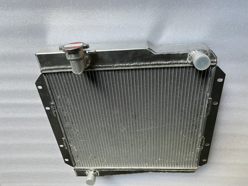 Fit TOYOTA LAND CRUISER HJ45 3.6D 1975-1980 Aluminum Radiator - Image 3 of 4