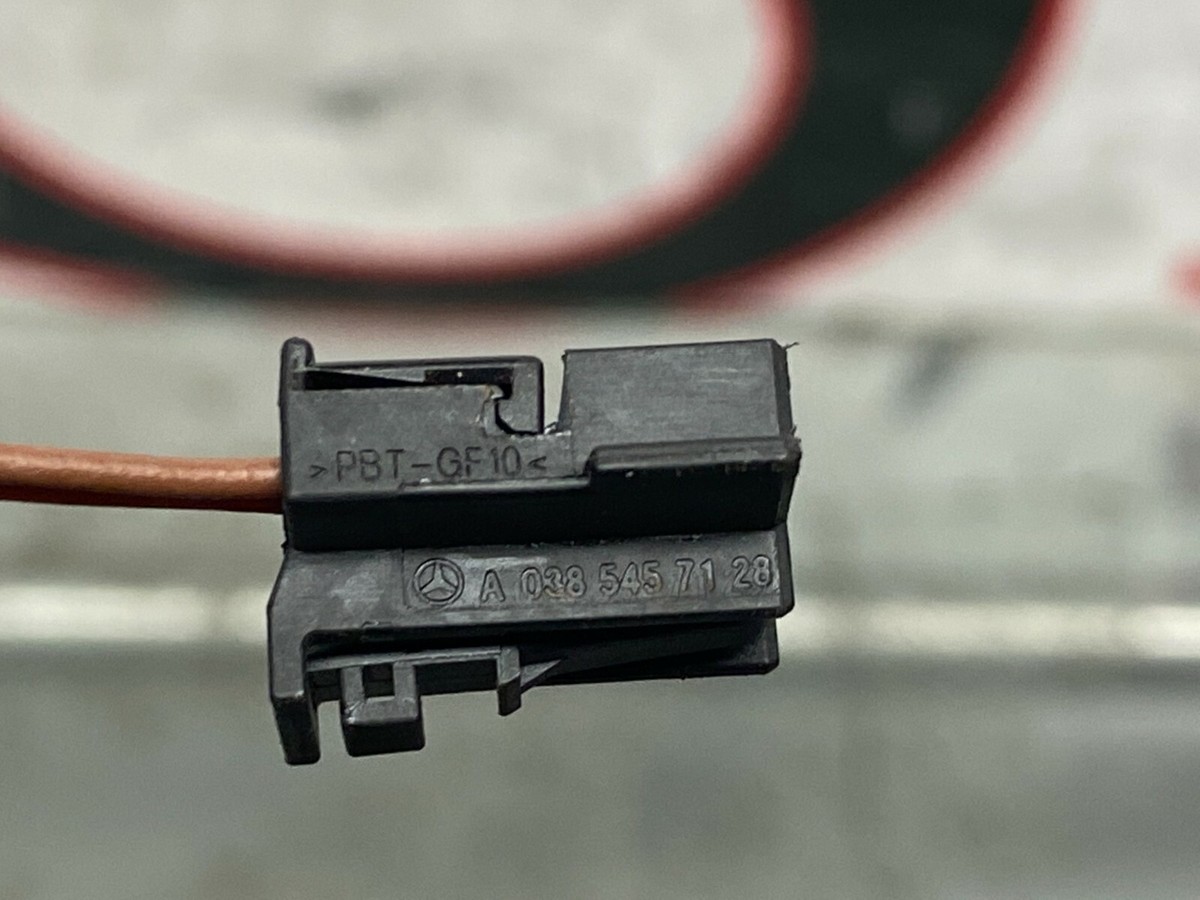 AS) MERCEDES BENZ W213 E CLASS WIRING LOOM PLUG CONNECTOR 