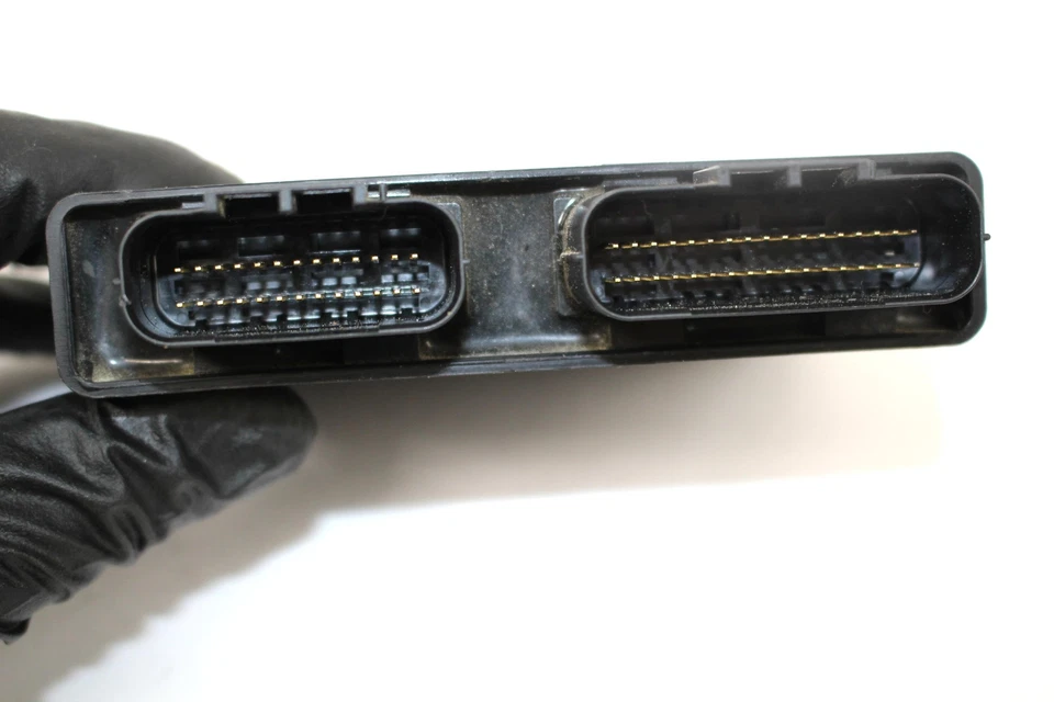 06-07 Arnés CPU Kawasaki Ninja ZX10R ZX10 CDI ECM Foto 2 de 4