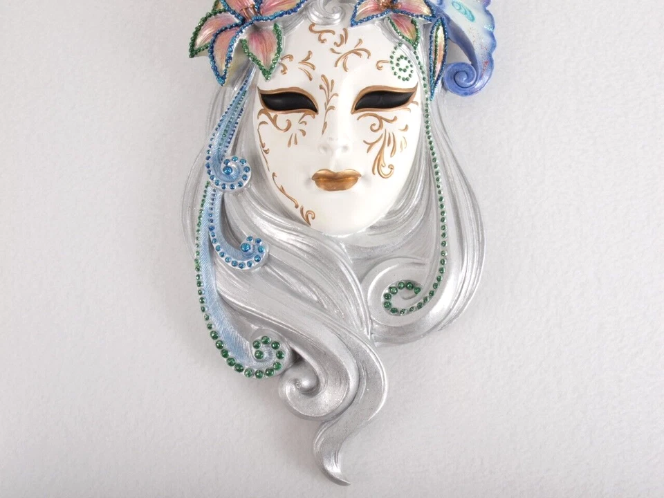 Veronese Carnival Mardi Gras Mask Butterfly Cast Resin Decorative Wall Hanging - Image 3 of 4