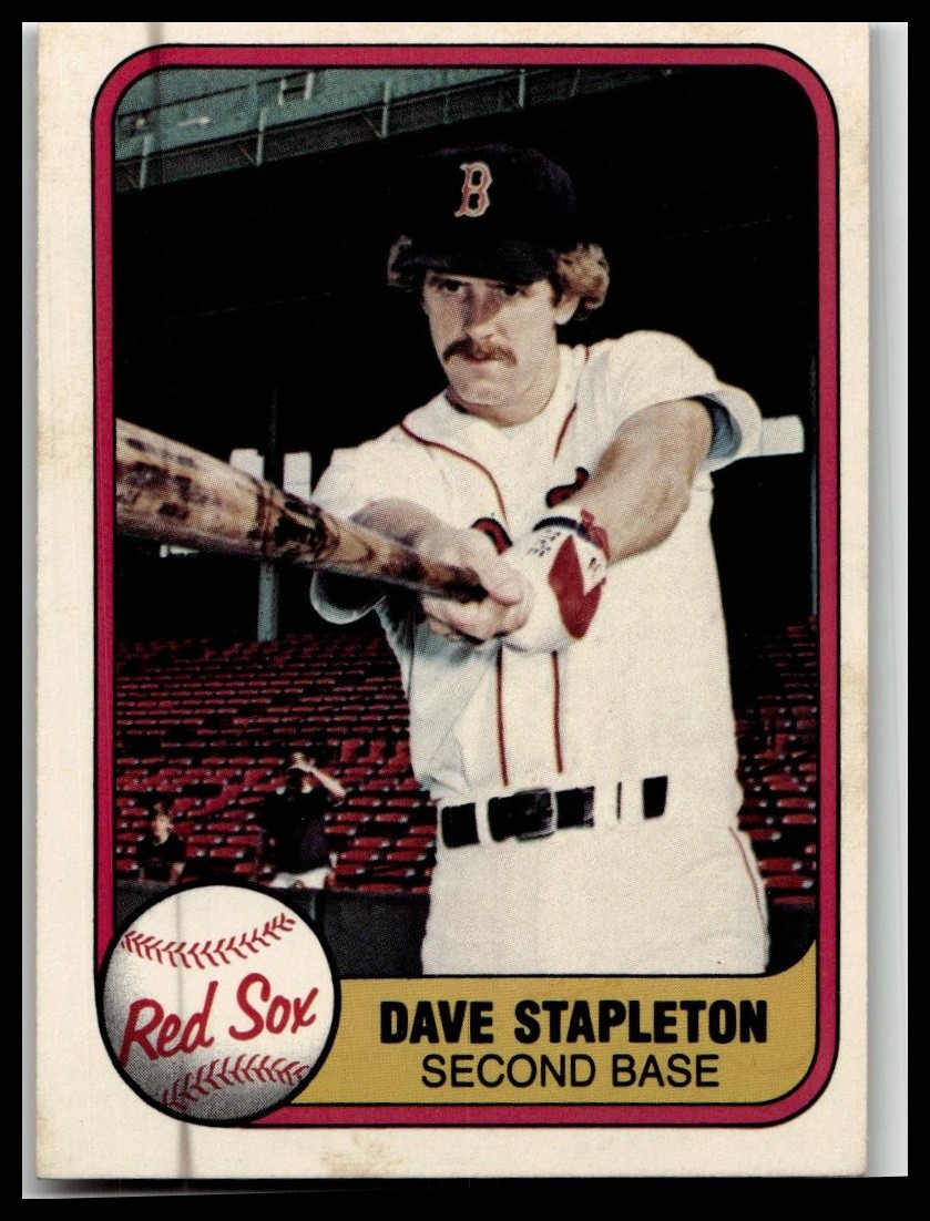 1981 Fleer #236 Dave Stapleton