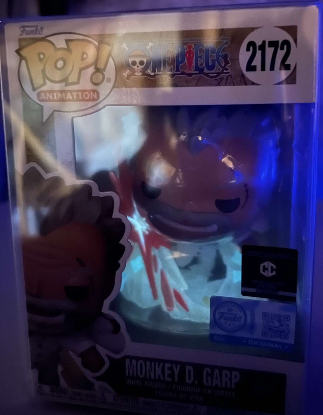 Funko Pop! Animation One Piece Monkey D. Garp #2172 Limited Glow Chase Edition