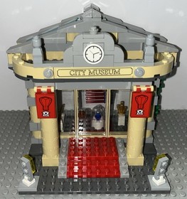 Lego 60008 City Museum Break-in Complete Set With Minifigures Manuals