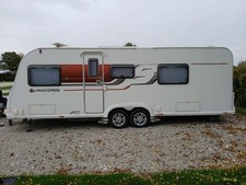 Bailey Unicorn Cordoba 2015 Twin Axle 4 Berth- Twin Fixed Beds, AWD Motor Mover.