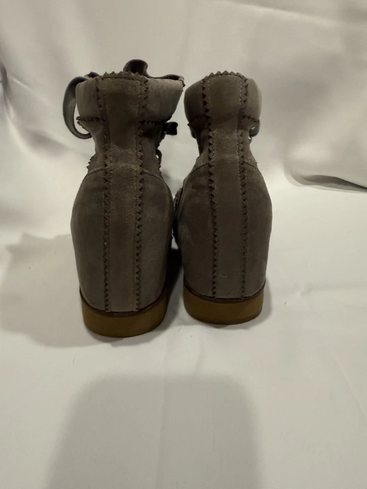 Zapatilla deportiva de gamuza con cuña inspirada en Isabel Marant Bobby en color topo-UE 39/EE. UU. para mujer 8,5 Foto 3 de 4