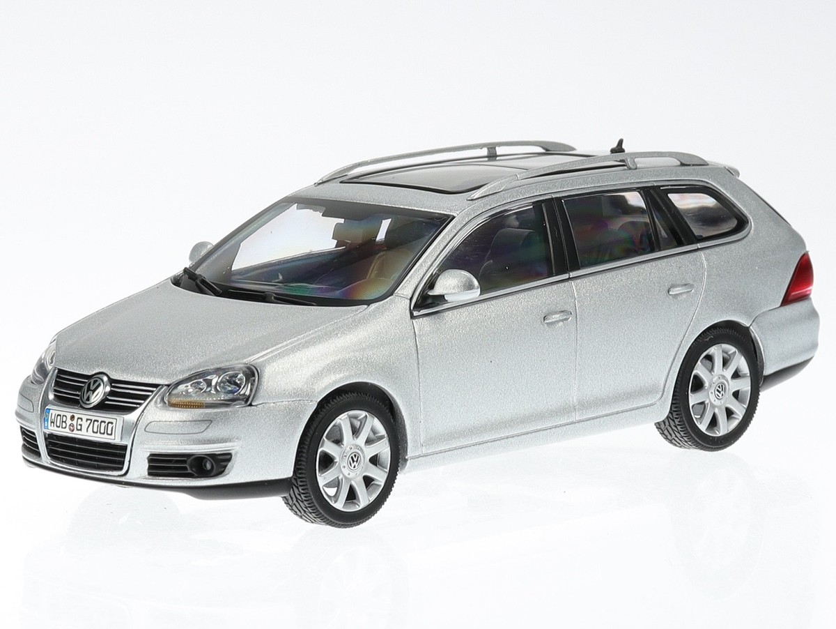VW Golf Rabbit 5 Variant 2008 silver diecast model car 1/43