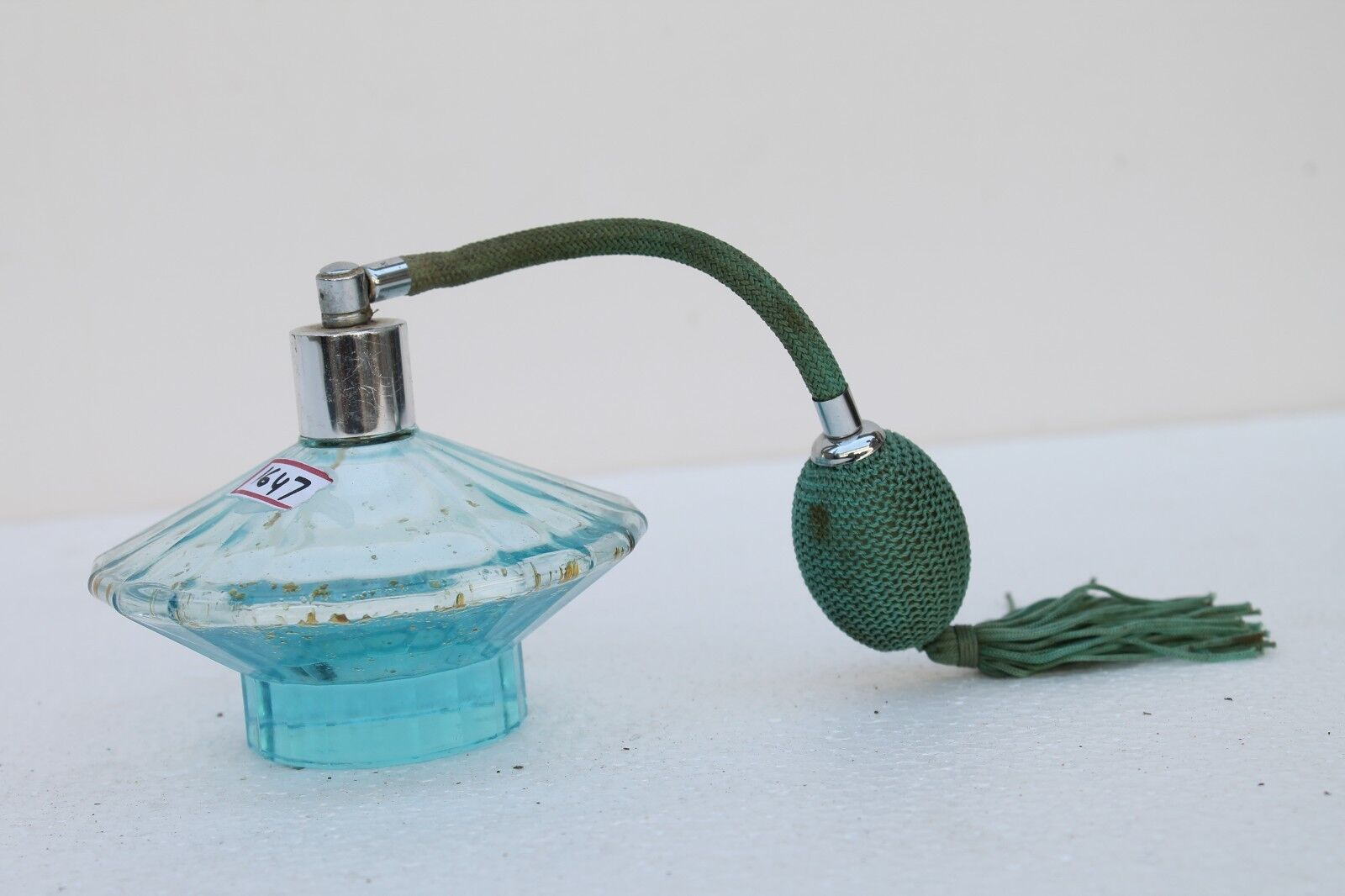Vintage Old Rare Beautiful Light Blue Color Cut Glass Perfume Bottle NH1647