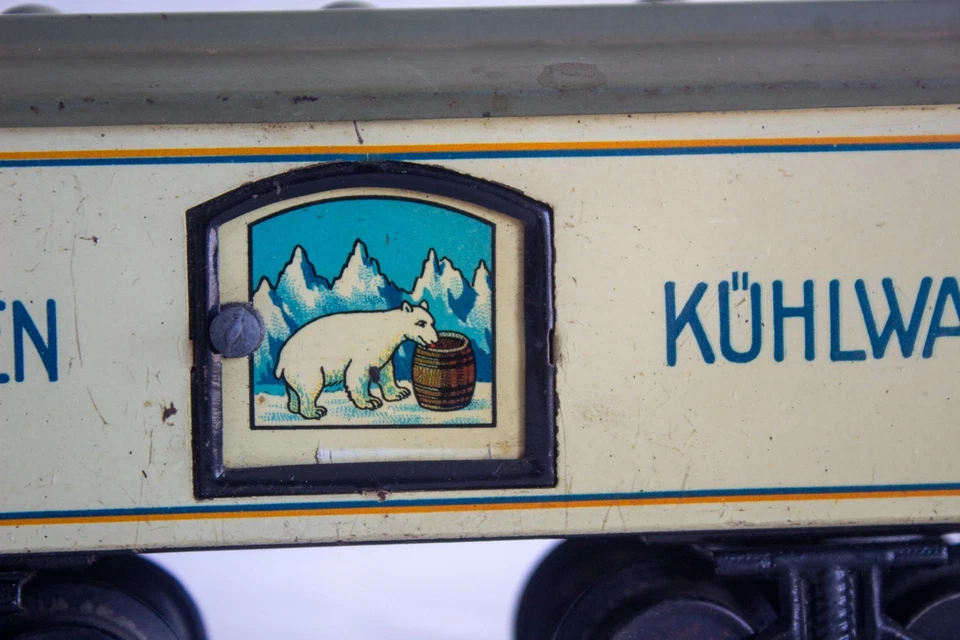 1930's Karl Bub (KBN) 0-gauge "Kuhlwagen" Tin Lithographed Freight Car - Image 3 of 4