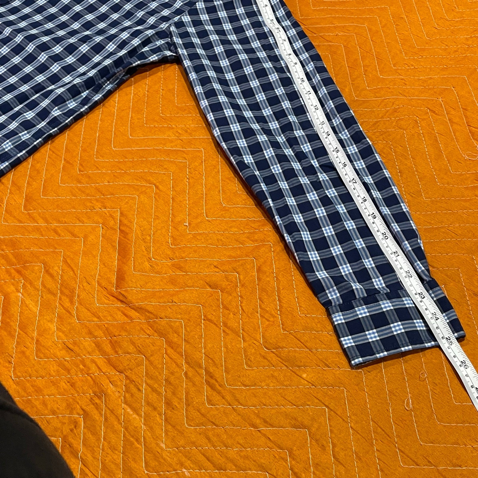 Amazon Essentials Button Down Shirt - image 4