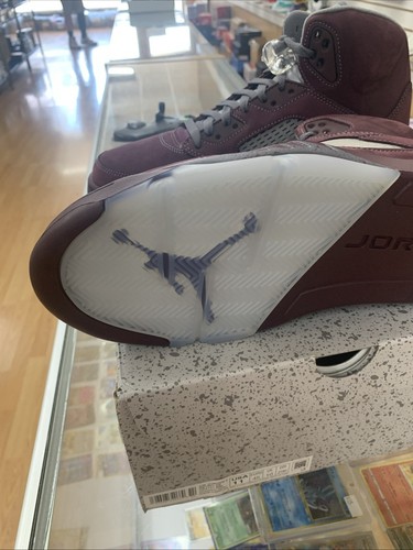 Size 11 - Air Jordan 5 Retro SE 2023 Burgundy - Picture 10 of 15