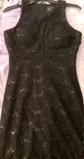 Black Sequins Nightway Dress Knee Length Size 4 Style # 21500