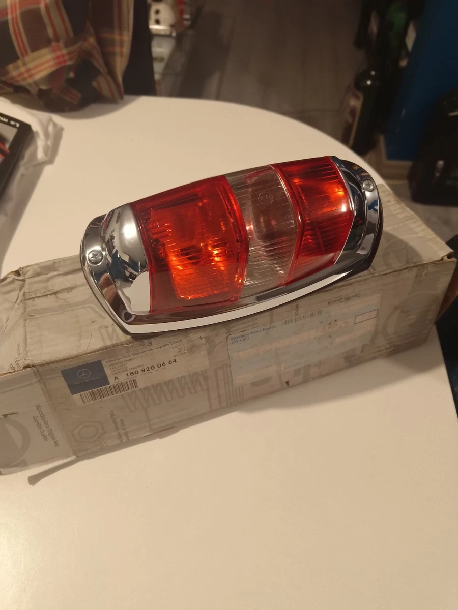 Feux Arrière Gauche + Droite Pour Mercedes 190 (W201) 1982-1993 - Rouge/Blanc - Neuf