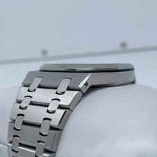 2020's Mint Audemars Piguet 15202ST.OO.1240ST.01 Royal Oak 'Jumbo' Steel Watch 6