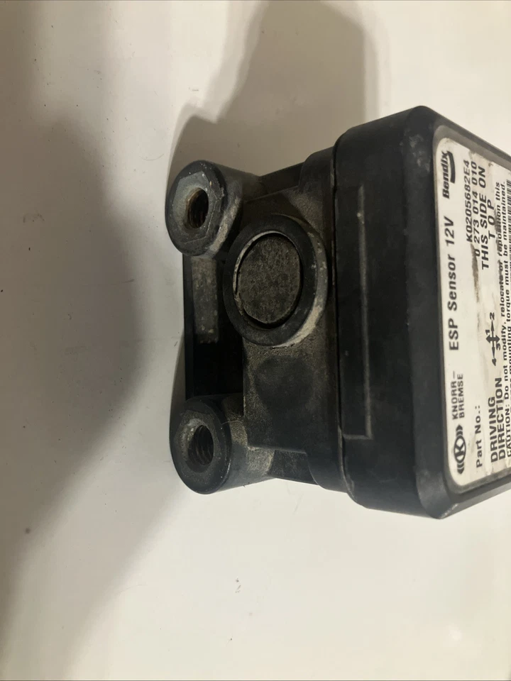 BENDIX ABS SENSOR K0205682E4 0 273 014 010 - Imagem 3 de 4
