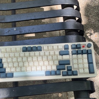 Red dragon Eisa pro keyboard