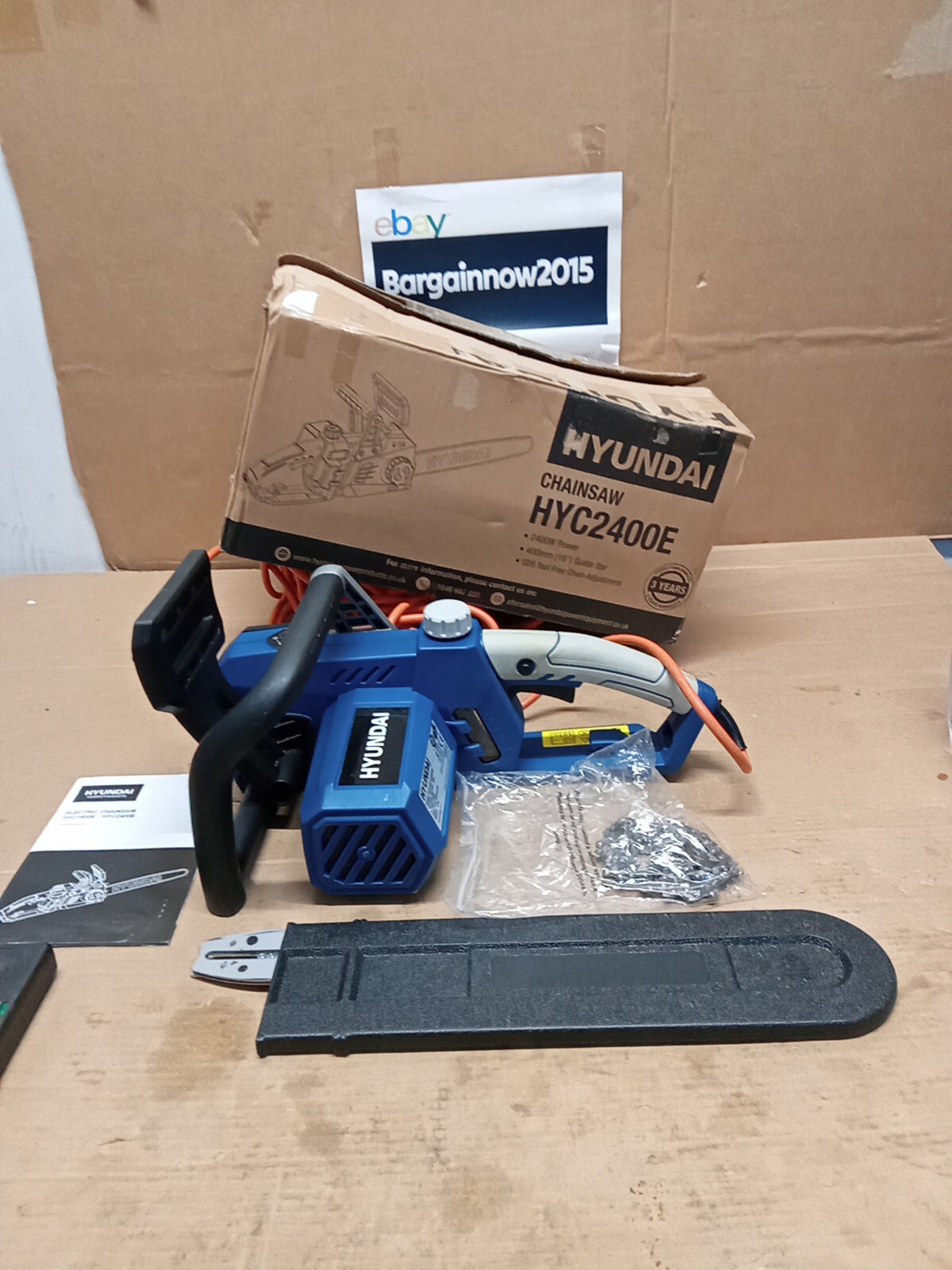 Hyundai HYC2400E 16"" Corded Chainsaw 2400W 230V, FOR PARTS ONLY.