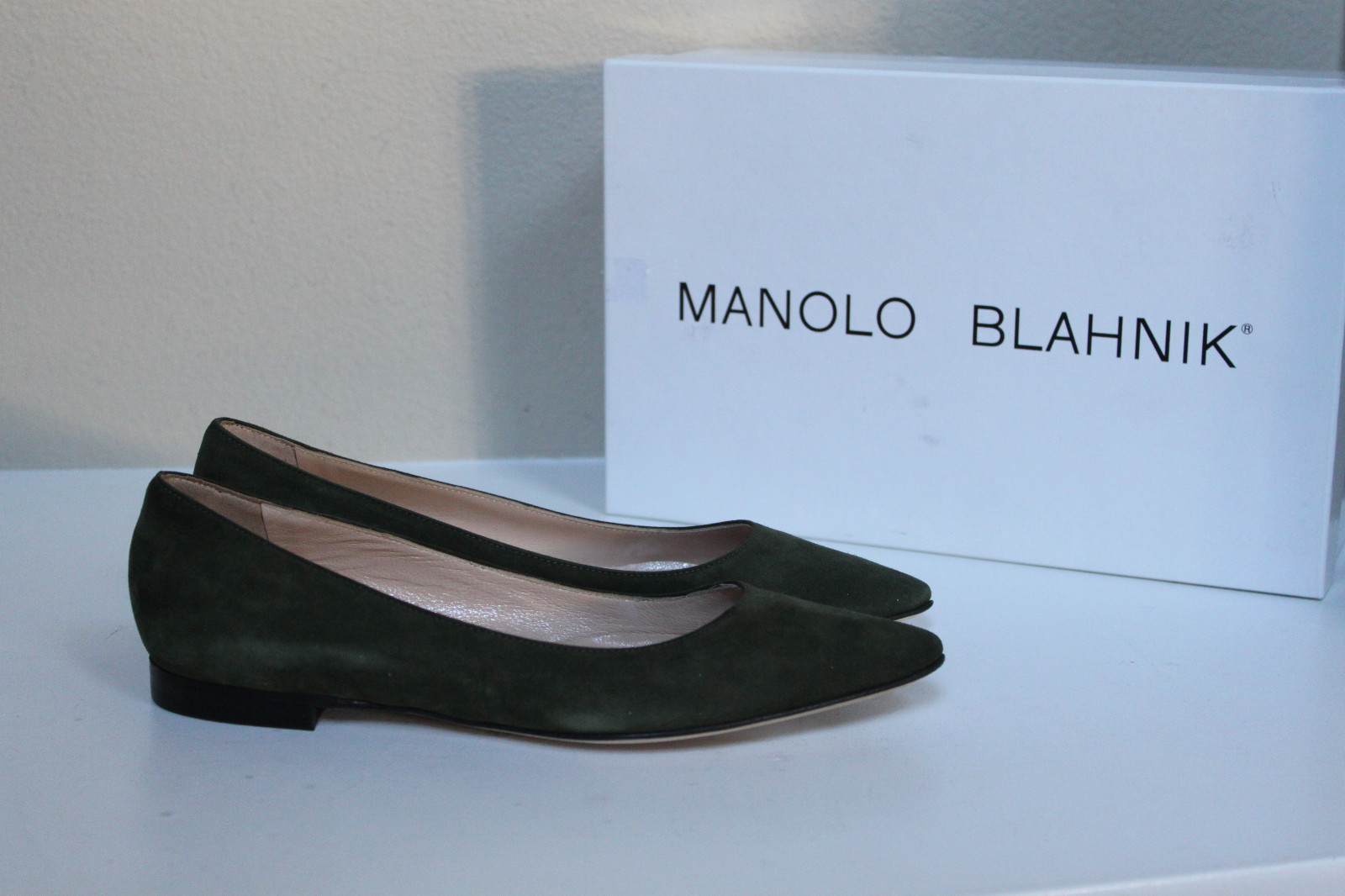 Nuevas Talla 11.5 41.5 Manolo Blahnik BB Mave verde oliva en Punta de Zapato de gamuza Nuevas Talla 11.5 41.5 Manolo Blahnik BB Mave verde oliva en Punta de Zapato de gamuza