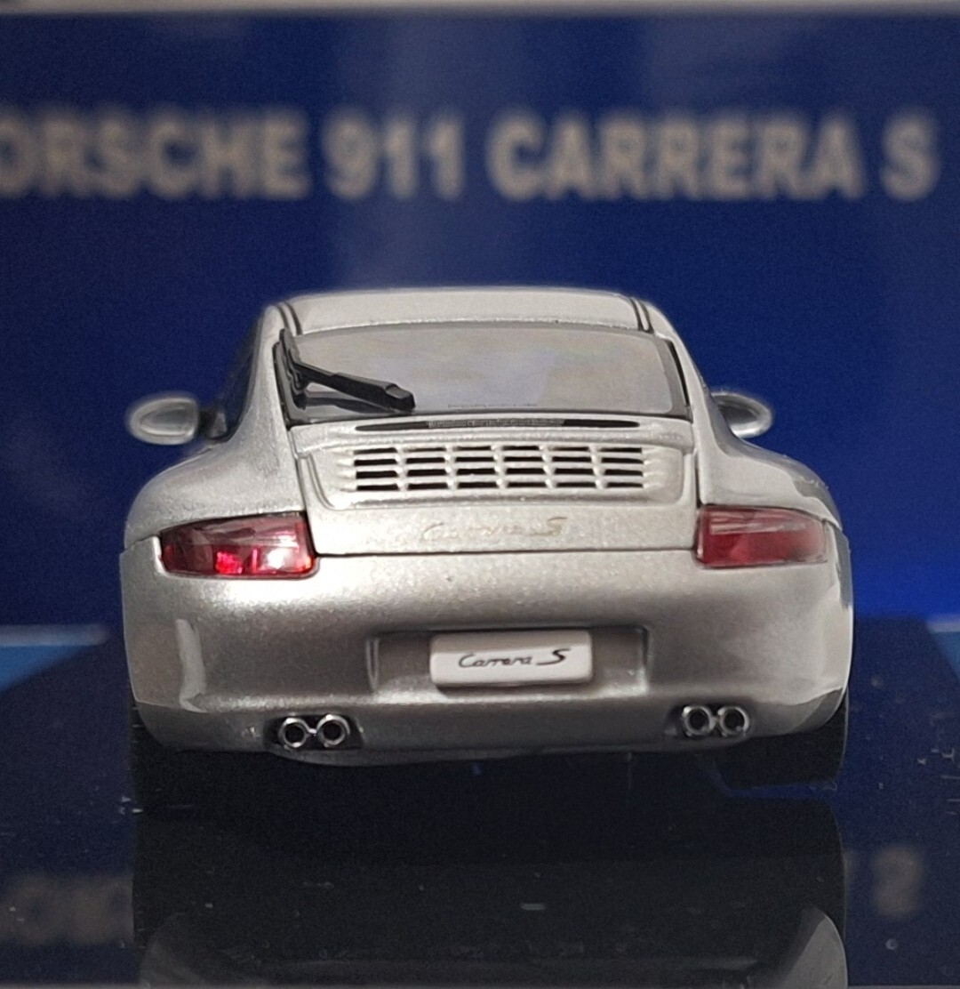 Porsche 911 (997) Carrera S 2005 Silver 1:43 Autoart 57883 Diecast