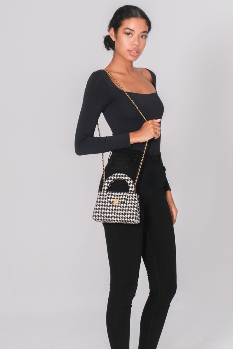 ショルダーバッグ・ポシェット × ヴィンテージ(中古) Chanel Tweed Top Handle and Shoulder Bag CHANEL HOUNDSTOOTH BLACK WHITE TWEED KELLY SHOPPER BAG SMALL