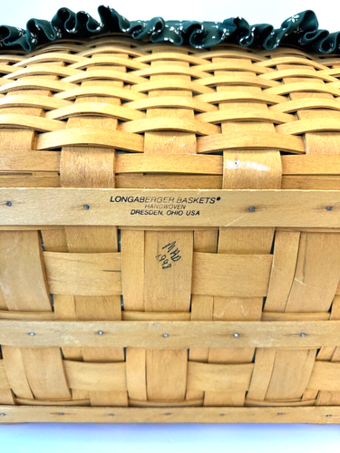 Vintage Handwoven Large Longaberger Hamper Toy Basket Artist Signed 1998 Inserts - Picture 6 of 6