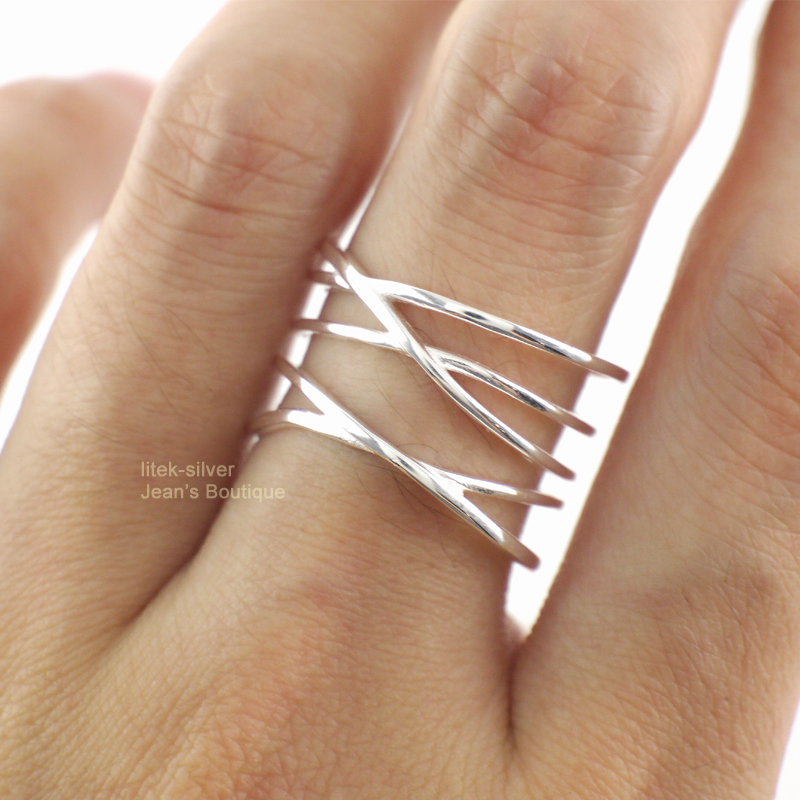 925 Sterling Silver Criss Cross Line Adjustable Wrap Thumb Open
