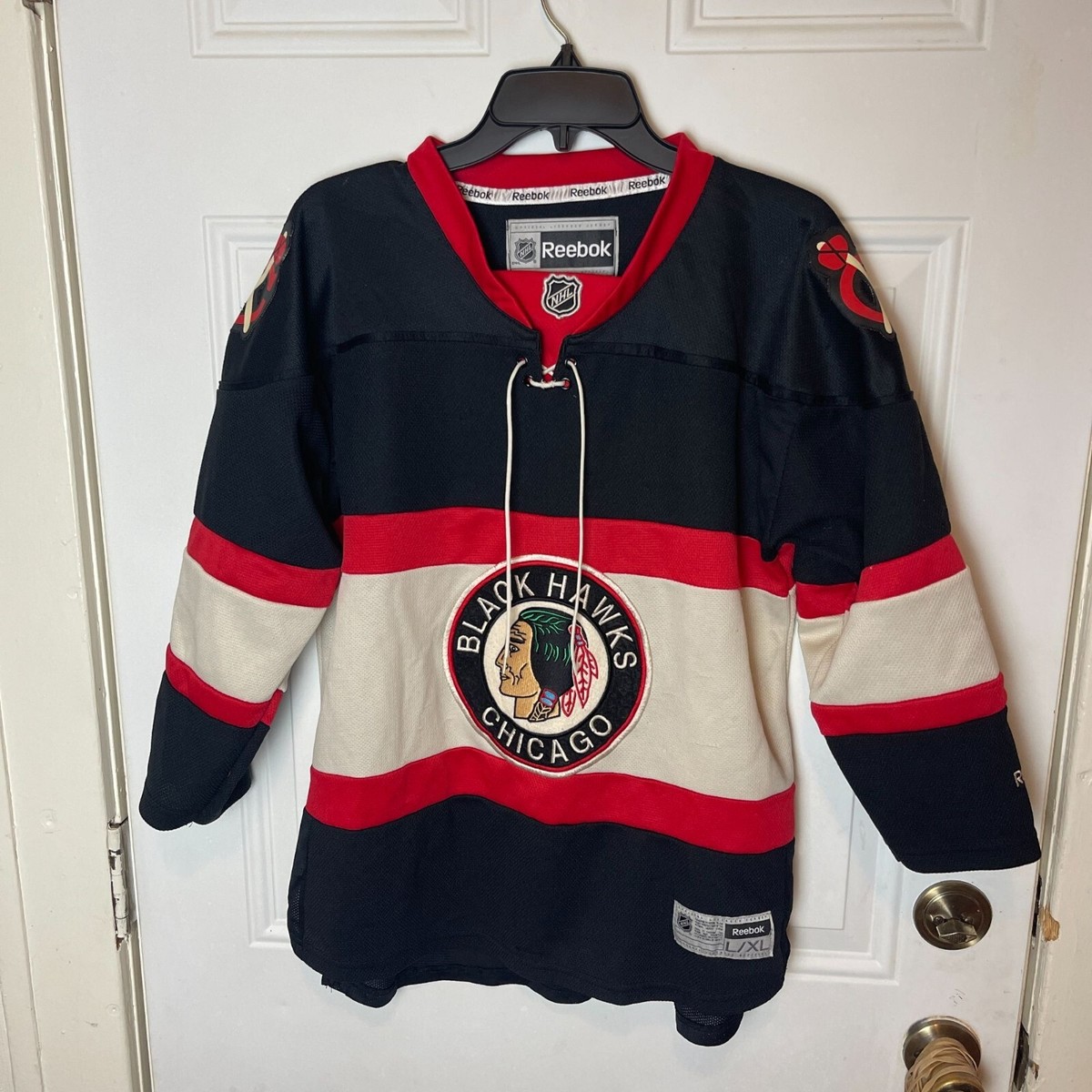 Vintage Blackhawks NHL Jersey Reebok Lace Up Womens Size Large