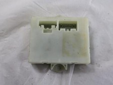 Porte arrière et accessoires Infiniti QX70