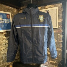 SHEFFIELD WEDNESDAY FOOTBALL WATERPROOF RAIN JACKET SMALL S 