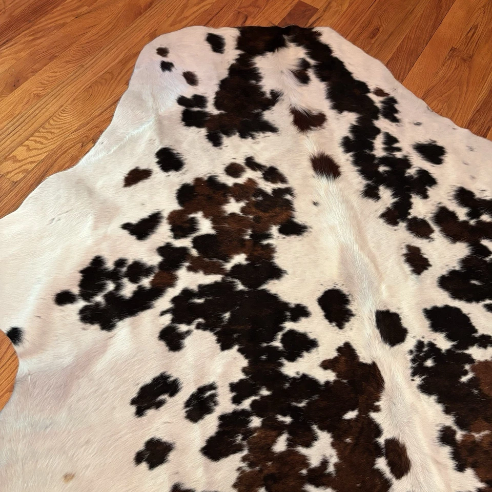 正品牛皮地毯皮革棕色黑色白色 75 英寸 x 63 英寸天然西部头发 — 第 4/4 张图片
