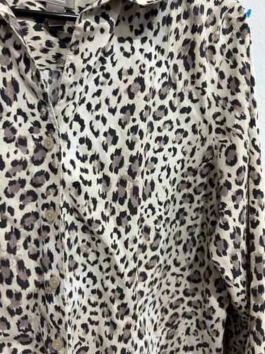 Chico's Leopard Print Long Sleeve Button Up Shirt Beige Black Sz L Animal Print - Picture 4 of 10