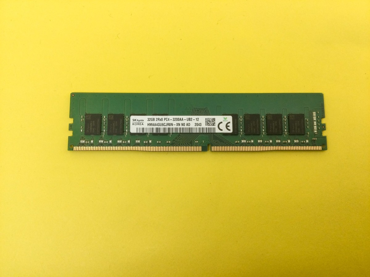 SK HYNIX 32GB 2Rx8 PC4-3200AA UDIMM Desktop Memory HMAA4GU6CJR8N