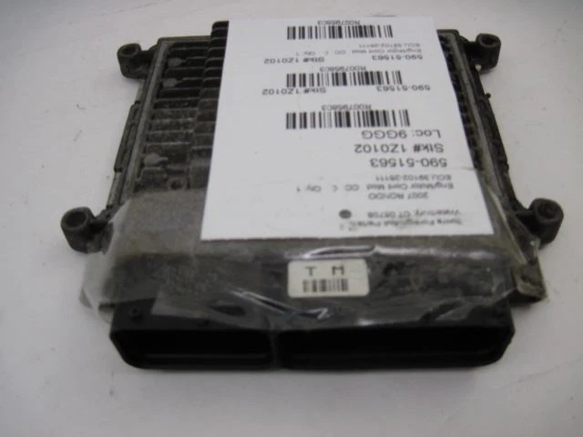 Computadora ECU ECM RONDO 2007 07 2008 08 2,4 L 39102-25111 795803 Foto 2 de 4