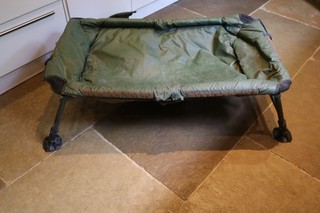 LARGE NGT CARP CRADLE CARP SET UP FISHING UNHOOKING MAT