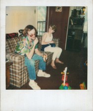 Old Vintage Photo COLOR POLAROID MAN WOMAN COUPLE DUO DRINKING BEER COUCH SOFA