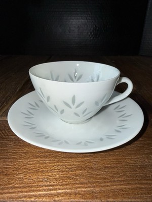 Arabia Finland Friedl Holzer Kjellberg Demitasse Cup Saucer RICE Grain