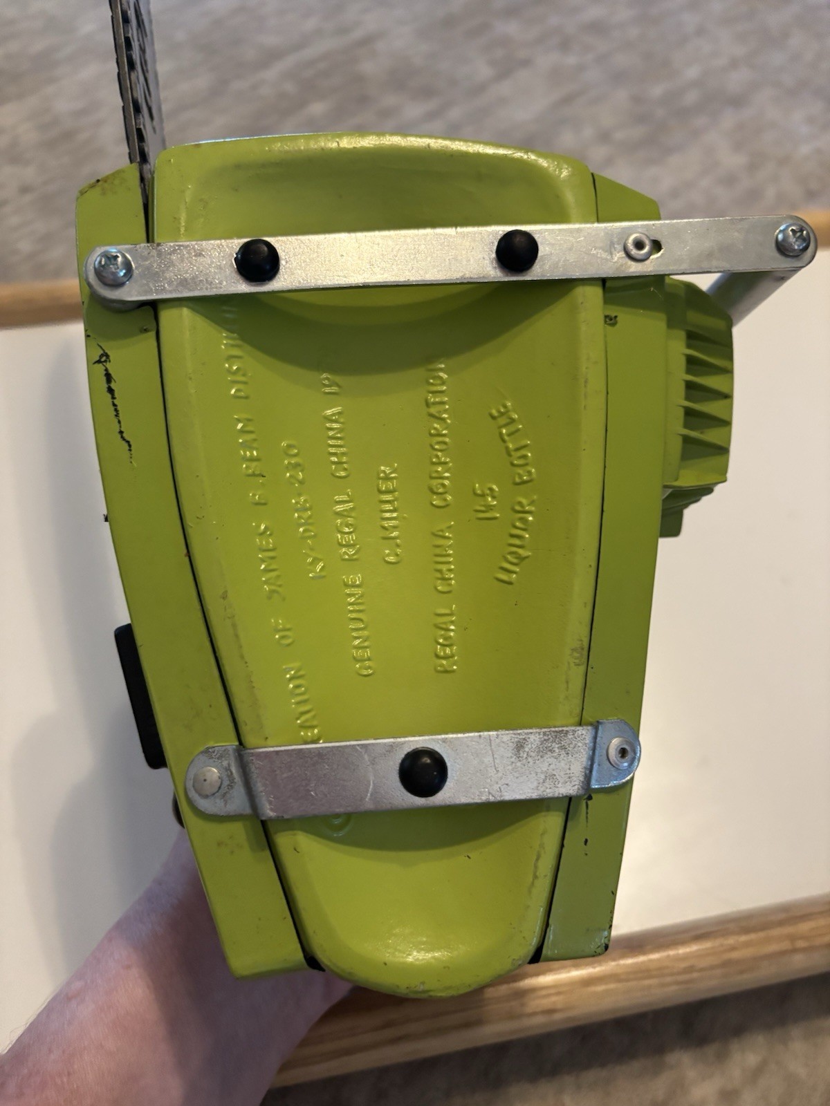 Jim Beam Poulan chainsaw Cool whiskey bottle 1979 Empty