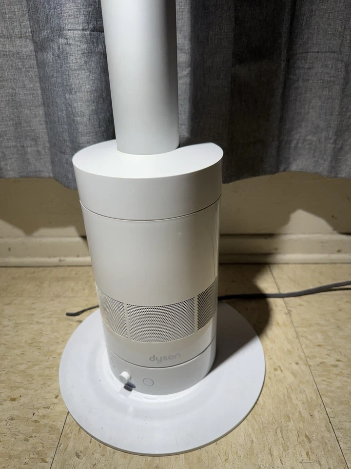 Dyson AM08 Air Multiplier Pedestal Floor Standing Fan with No Remote Controller - Image 2 of 4