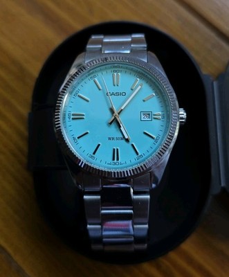 Casio Tiffany Blue Dial Watch Unisex Vivid Turquoise Case Diameter Is 4 Cm EUC