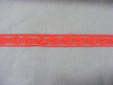 Flat Lace Red Gallooin 20 metres W226 