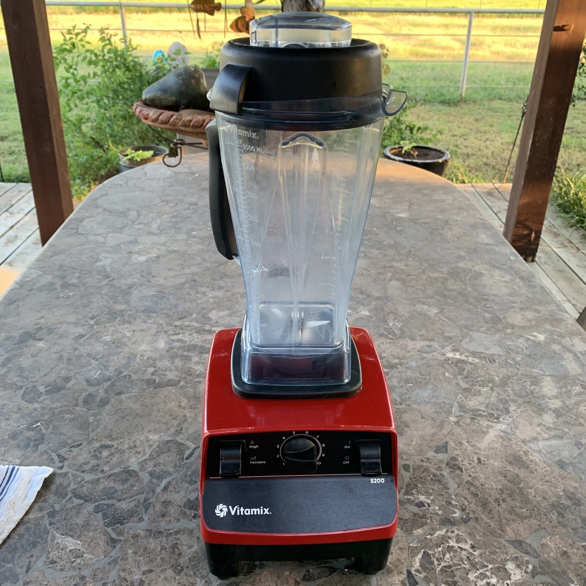 Vitamix Blender Model VM0102