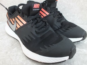 nike star runner size 4
